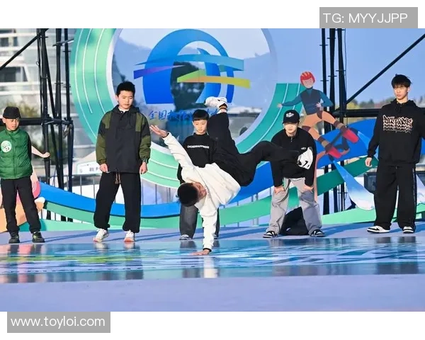 成都极限运动队在世界街舞大赛中的耐力表现引发热议与赞赏