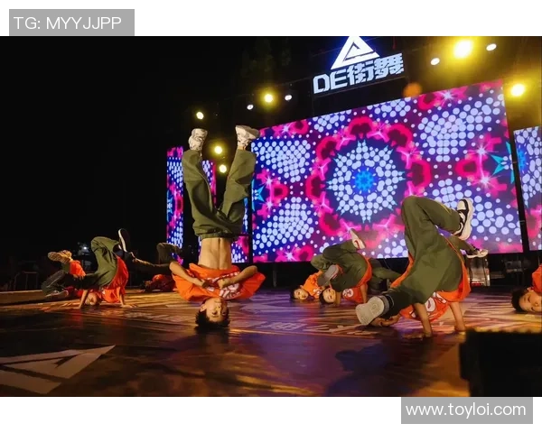 杭州街舞队与成都街舞队耐力对决全景分析与精彩回顾 杭州街舞队与成都街舞队耐力对决全景分析与精彩回顾